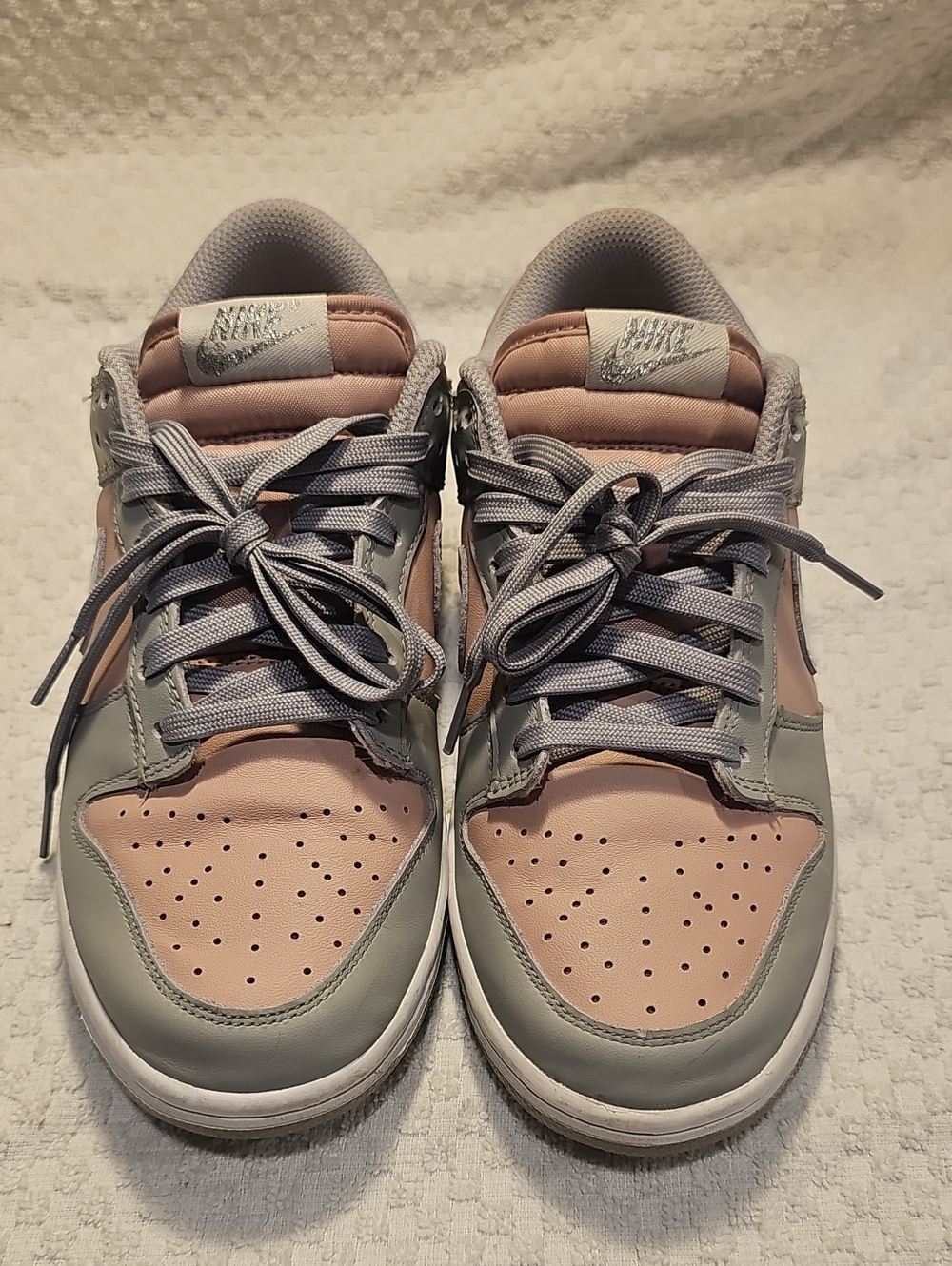 Nike Women’s Low-Top Sneakers in Light Pink and Light Gray